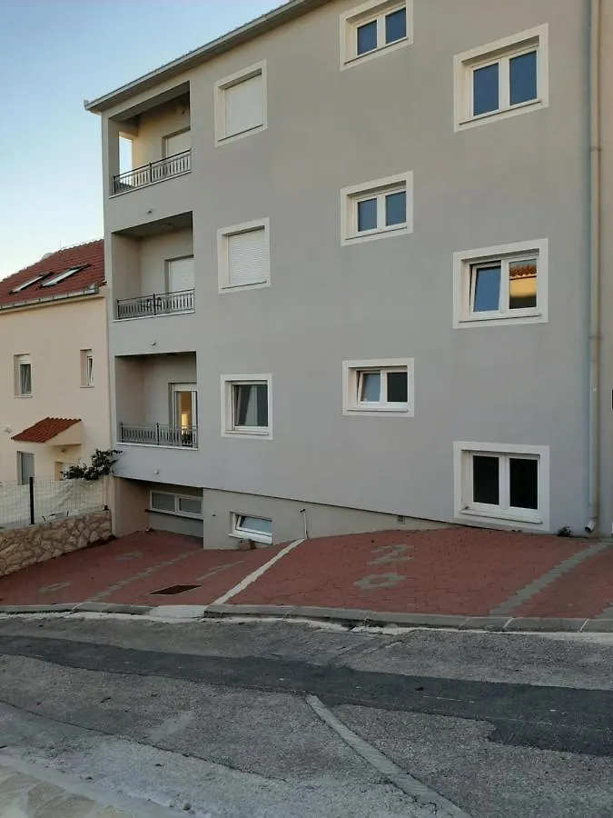 Sun4Fun Apartment Trogir